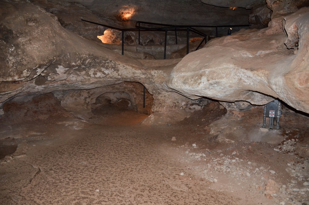Caverns3